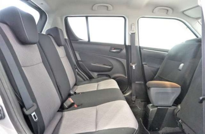 2013 SUZUKI SWIFT